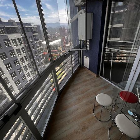 27 Floor Apartments 巴统 外观 照片