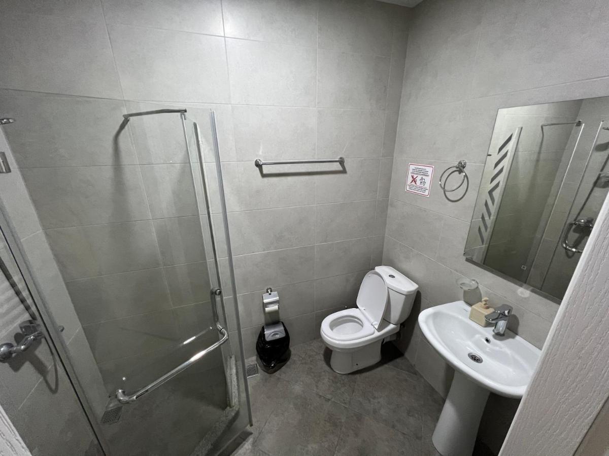 27 Floor Apartments 巴统 外观 照片