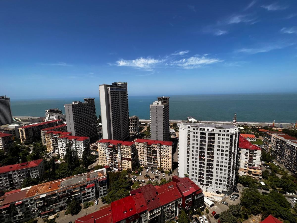 27 Floor Apartments 巴统 外观 照片