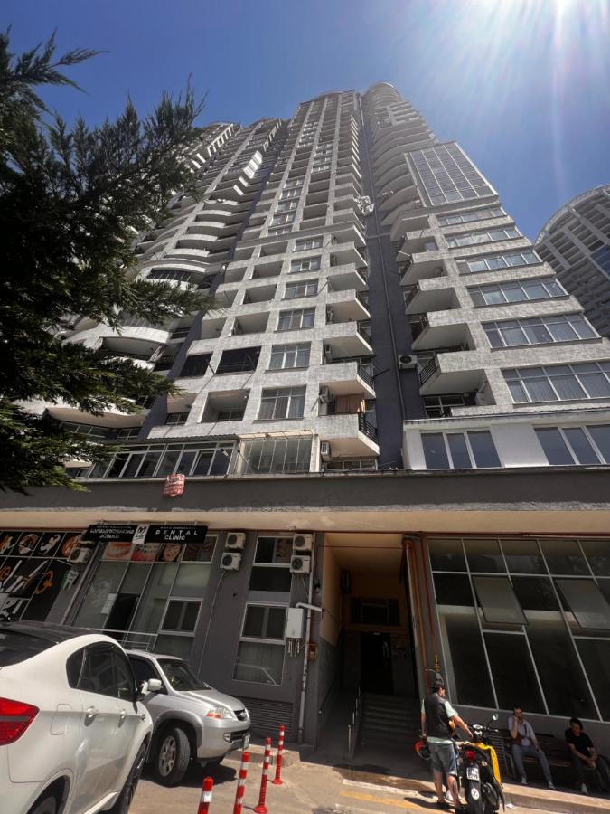 27 Floor Apartments 巴统 外观 照片