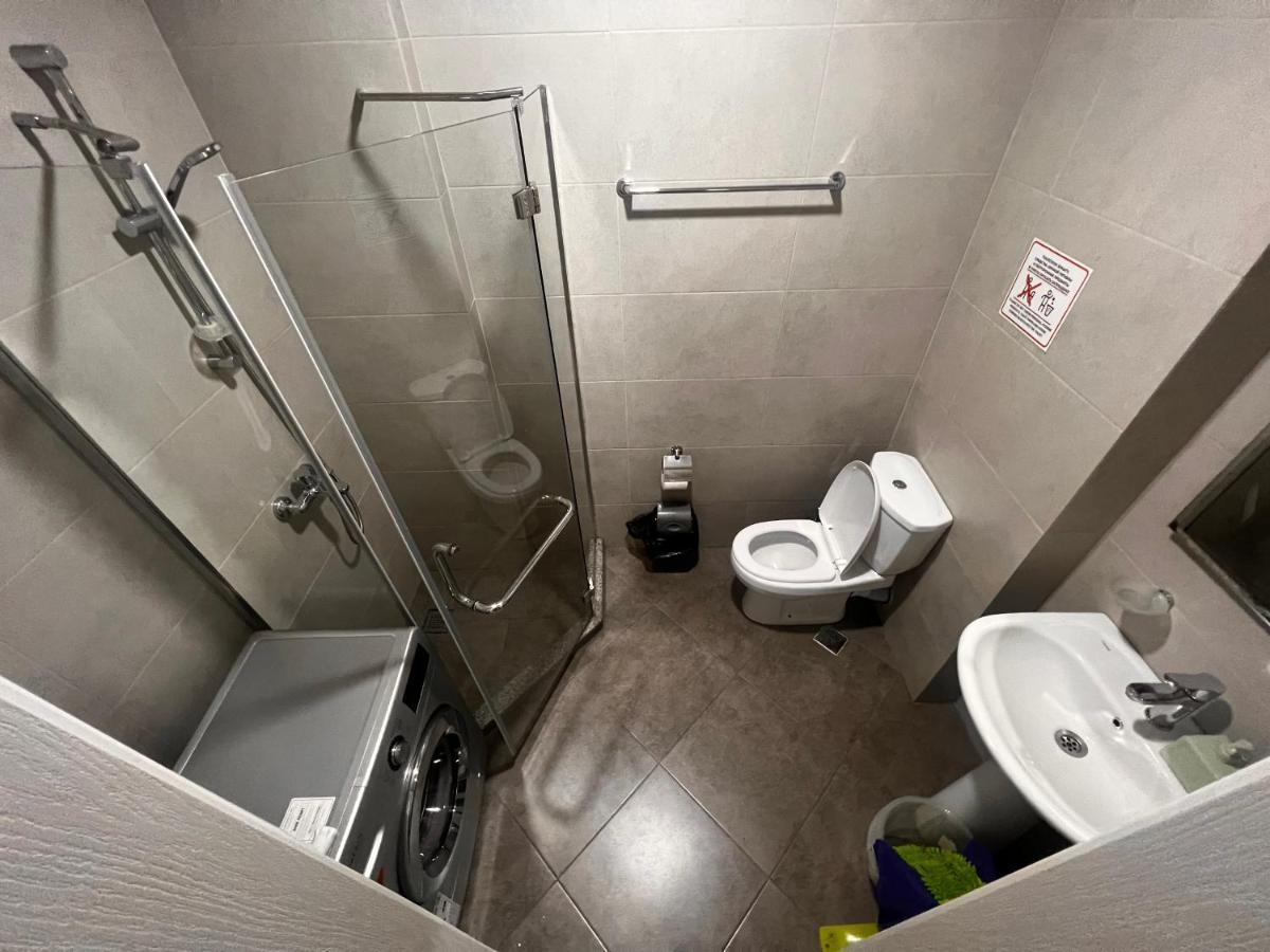 27 Floor Apartments 巴统 外观 照片