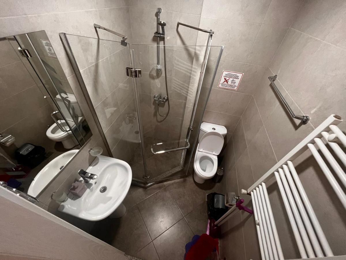 27 Floor Apartments 巴统 外观 照片