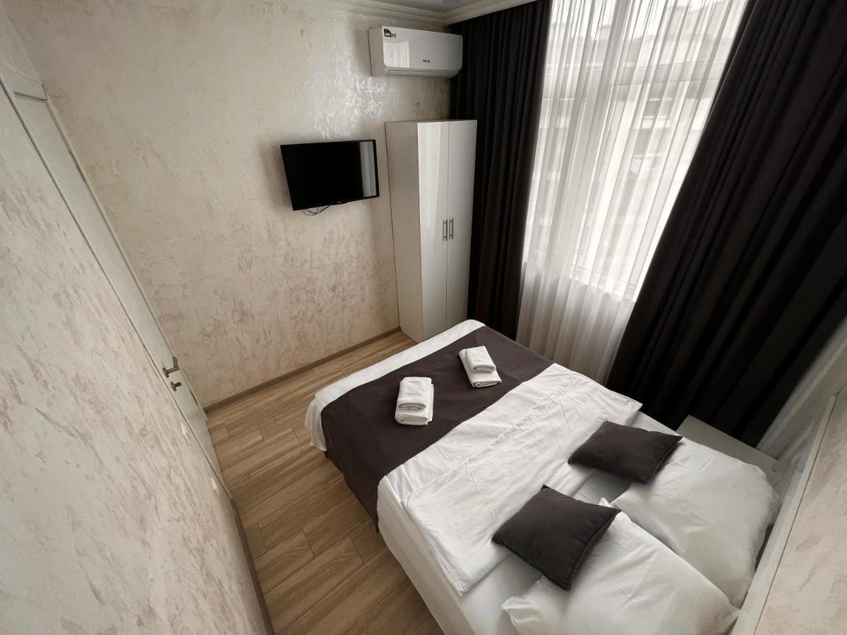 27 Floor Apartments 巴统 外观 照片