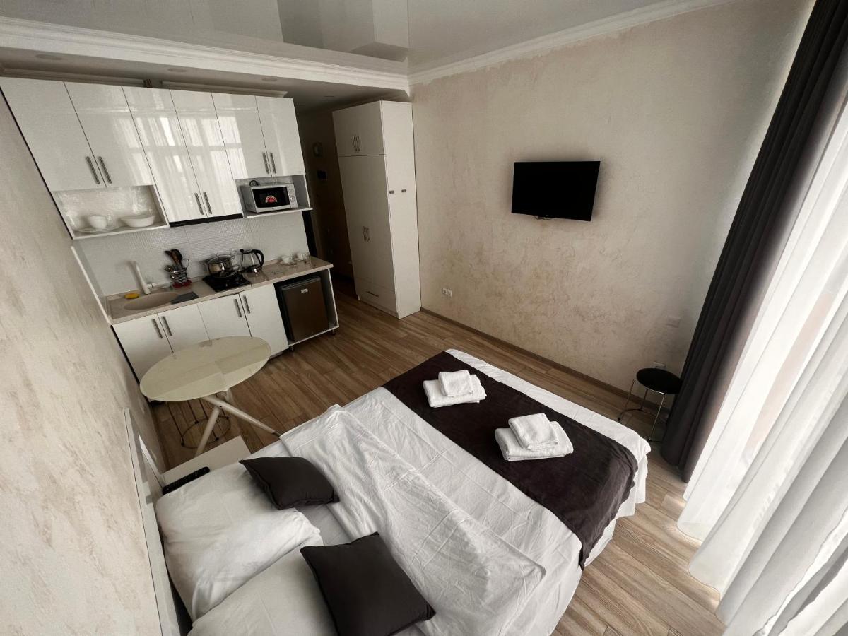 27 Floor Apartments 巴统 外观 照片